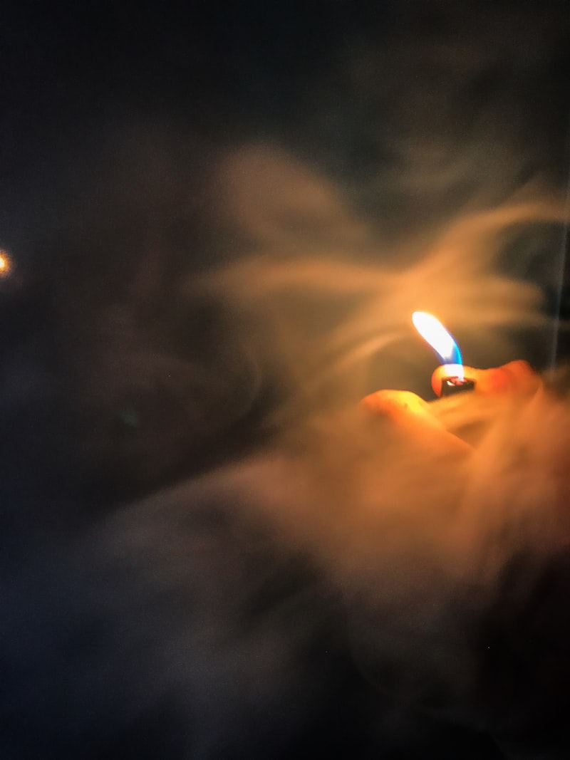Cream candle with toasted marshmallow scent